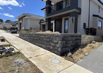 LM Digs Retaining Walls (1)